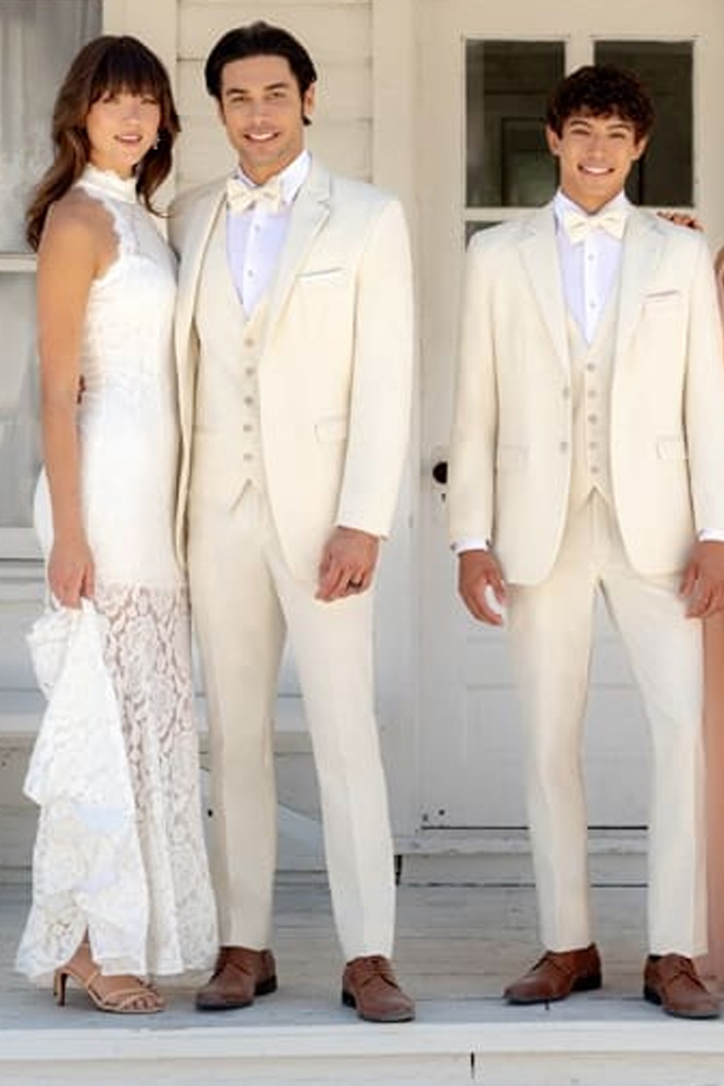 Larr Brio Créme Metro Suit - Image 2